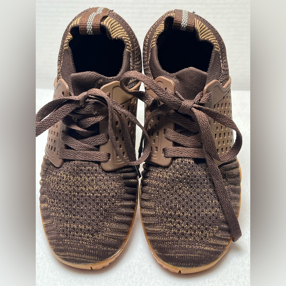 WHITIN Women’s Minimalist Barefoot Running Shoes Size 37 (Fits Like US 6.5-7)